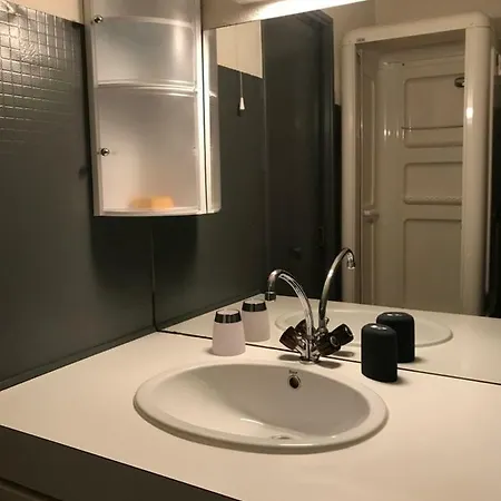 Appartamento Au Pied Du Telecabine, T2 Parking Et Casier A